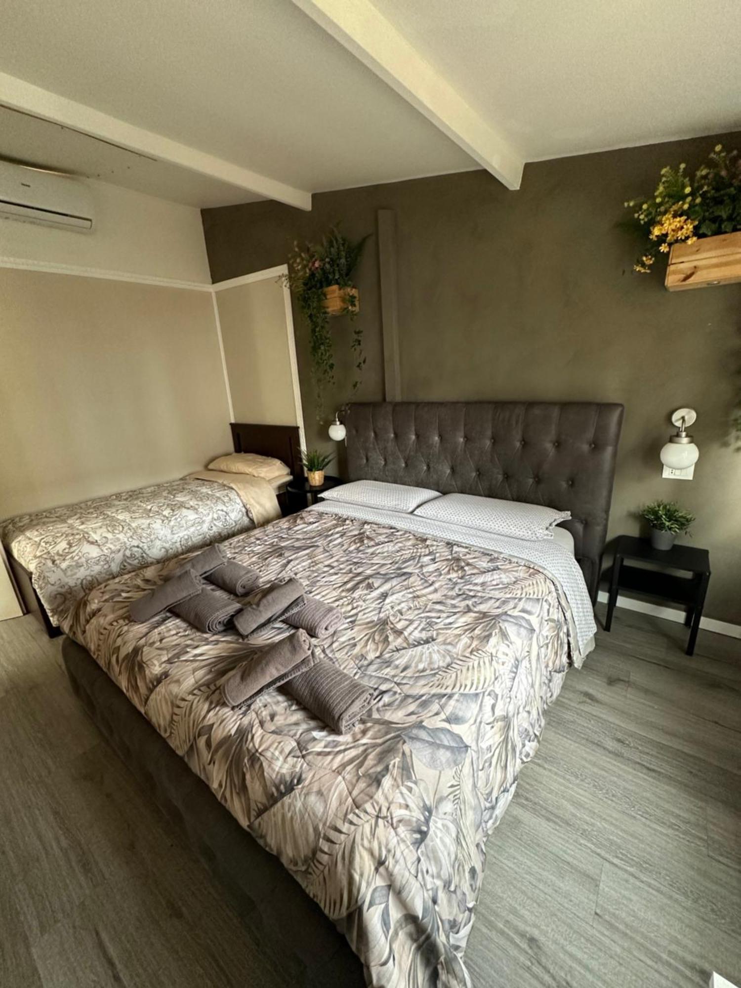 Dea Dreams - Marghera 43 Near San Siro Stadium Милан Экстерьер фото